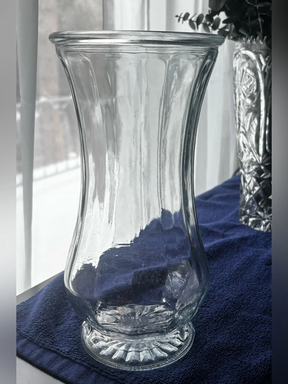 Vintage Hoosier Glass 4093-B Hexagonal Fluted Clear Vase - 10